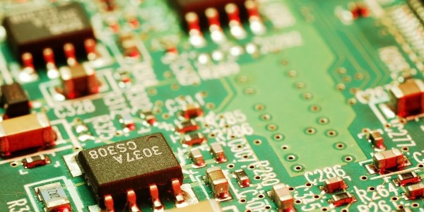 工信部谈汽车芯片供应短缺：组建汽车半导体推广应用工作组
