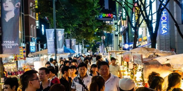 地摊经济取代新零售？